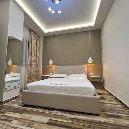 Guest Room Angolo Toscano Vlore Exterior photo